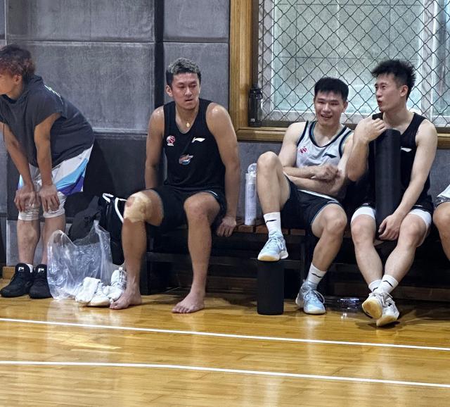 1726136279269073512.jpg 4dad1b80ly1htjiqjm1qtj22c02lux6q.jpg