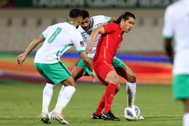 开云登录入口地址-国足平沙特保住亚洲第九位置 末轮输阿曼则下降